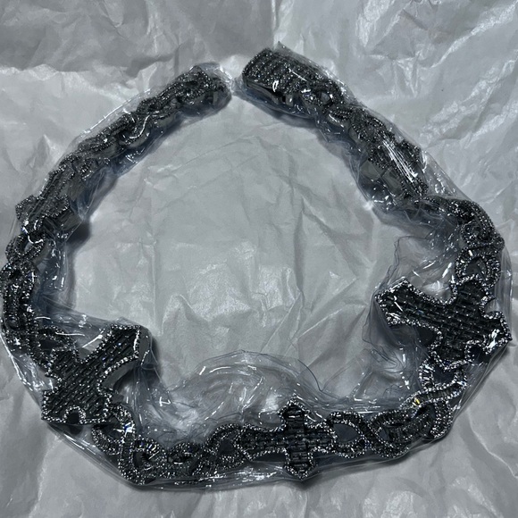 Baguette Cut Cross Infinity Link Chain Plated White Gold 20 Inch - Picture 3 of 3